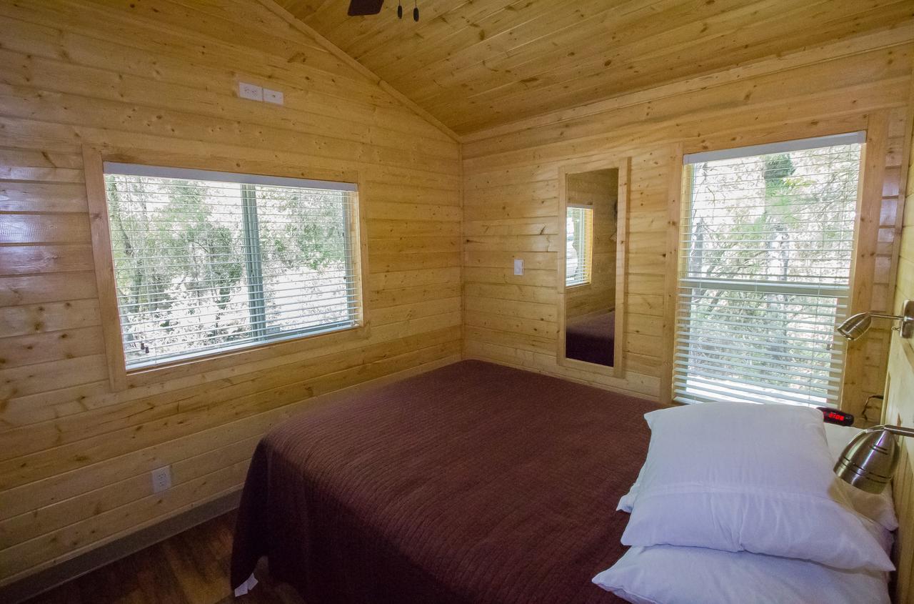 Oakzanita Springs Camping Resort Cottage 4 Descanso Extérieur photo