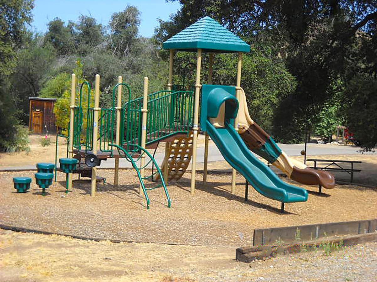 Oakzanita Springs Camping Resort Cottage 4 Descanso Extérieur photo